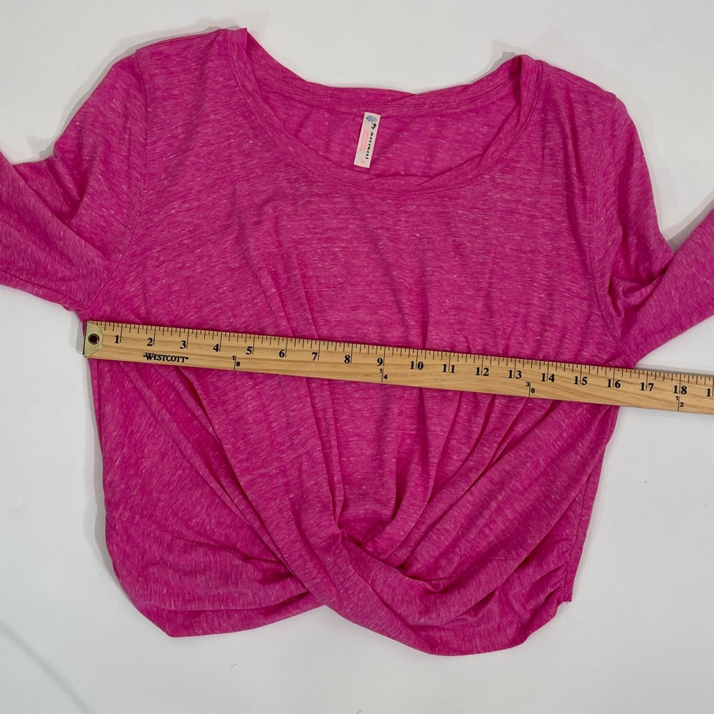 Free People Movement Top Size L Long Sleeve Bright Pink NWOT - Picture 4 of 9